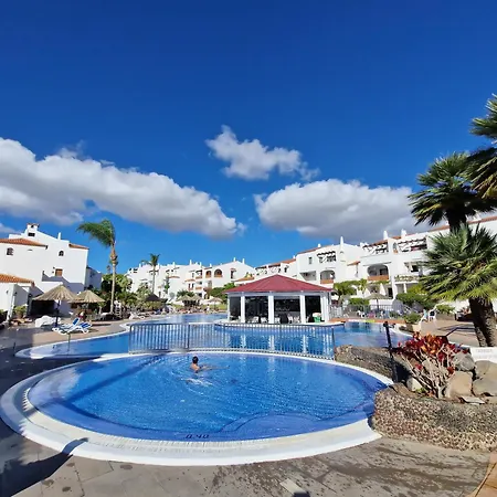 Sunny Oasis Amarilla Golf Сан Мигель